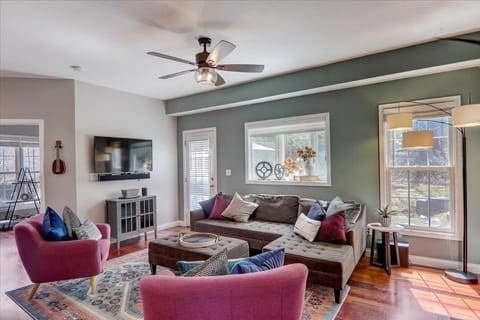 East Asheville Family Getaway House in Swannanoa