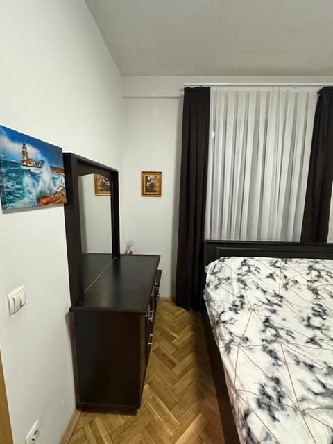 Feti’s cozy apartment near the park city Apartment in Serbia