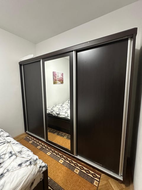 Feti’s cozy apartment near the park city Apartment in Serbia