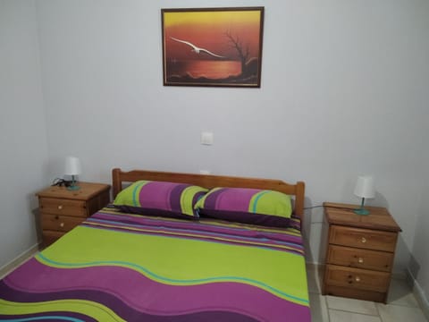 Bed, Day, Photo of the whole room, Bedroom, furniture