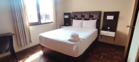 Bed, TV and multimedia, Balcony/Terrace, Sunrise