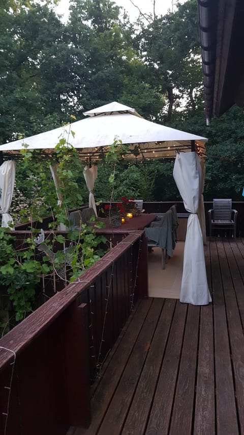 Patio, View (from property/room), Balcony/Terrace, Garden view