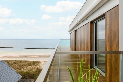 Day, View (from property/room), Balcony/Terrace, Beach, Sea view