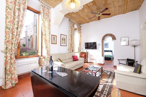 Living room, Other