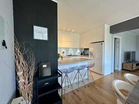 Kitchen or kitchenette, pet friendly