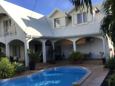 Property building, Pool view