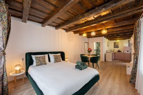 Living room, Bedroom