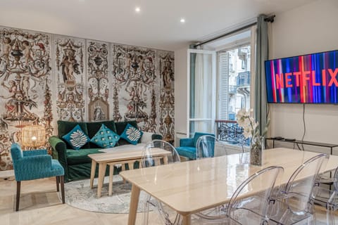 Living room, kitchen