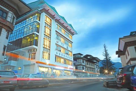 Property building, Street view