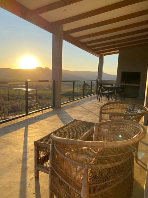 Sneeukop Mountain Cottage Apartment in Western Cape