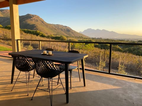 Sneeukop Mountain Cottage Apartment in Western Cape
