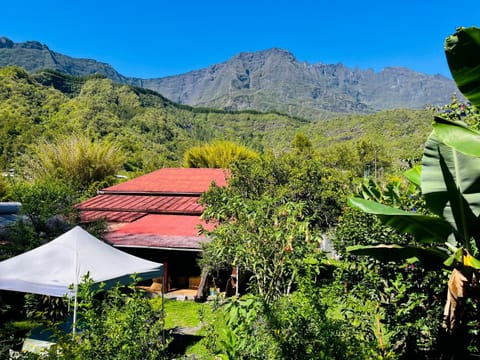 Garden view, Mountain view