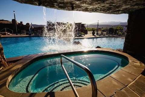 Day, Hot Tub, Pool view, Swimming pool