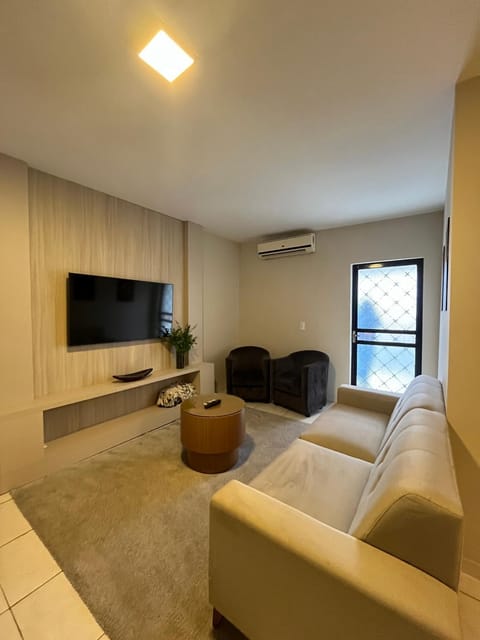Communal lounge/ TV room, TV and multimedia, Living room, Seating area