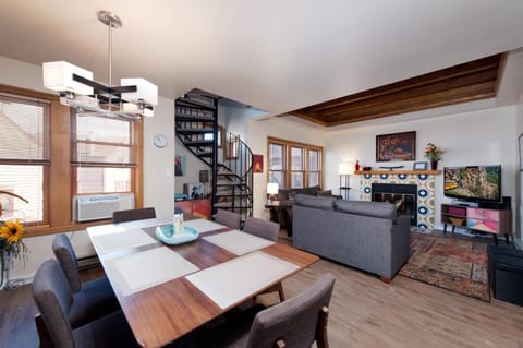 2 2 Ferringway 17 House in Durango