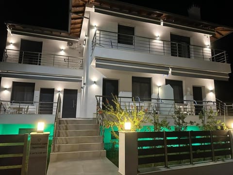 Diamond Light Apartments Apartment in Nikiti