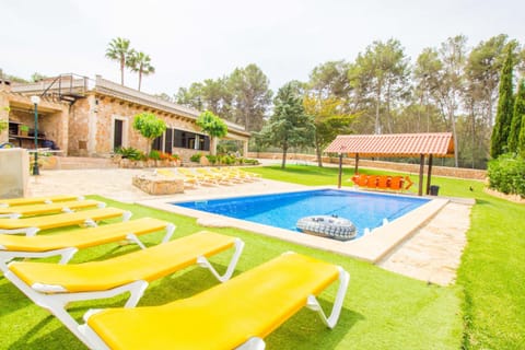 Garden view, Pool view, Swimming pool, sunbed