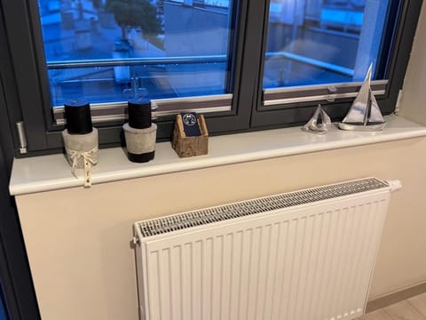 Little White Frog Apartment in Szczecin