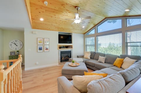 Star Valley Ranch Cabin Rental with Private Hot Tub! Cabin in Star Valley Ranch