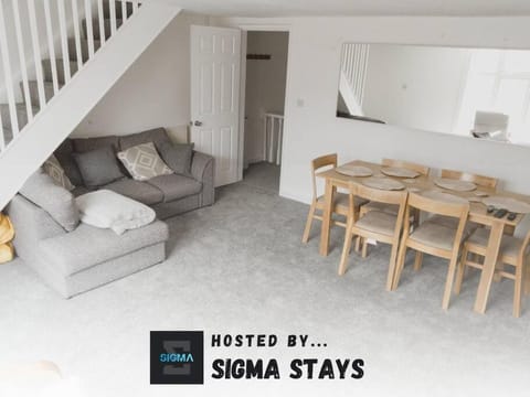 Bentley Lofts - By Sigma Stays House in Crewe