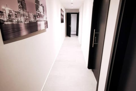 HH 02 by ROCKCHAIR - SUPERHOST Status - Modernes Apartment mit sonnigem Balkon & premium Boxspringbetten in Winterhude - Hamburg Top Geheimtipp Apartment in Hamburg