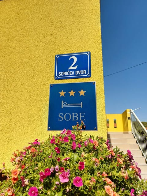 Logo/Certificate/Sign