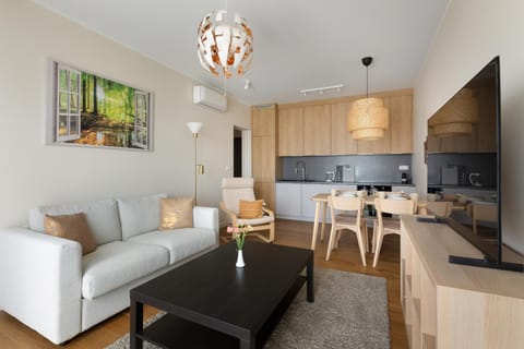 TV and multimedia, Kitchen or kitchenette, Living room, Seating area, Dining area, pet friendly