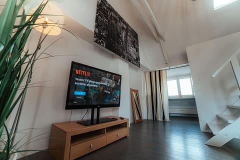 NEW人Vintage Loft Prime Maisonette人8min zum S-Hbf Apartment in Stuttgart