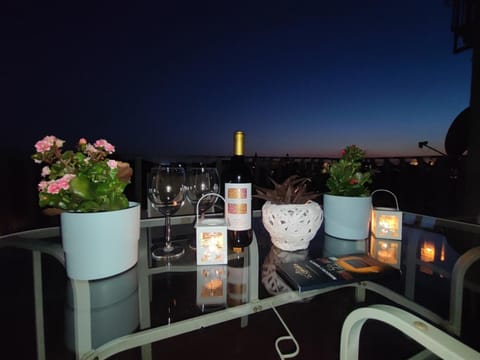 View (from property/room), Balcony/Terrace