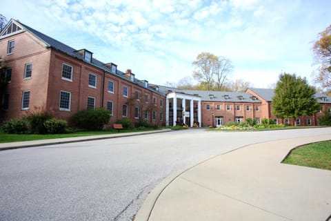 Facade/entrance, Autumn