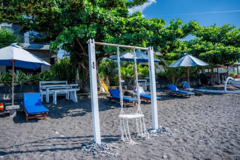 The BBQ Guest House Bed and Breakfast in Abang