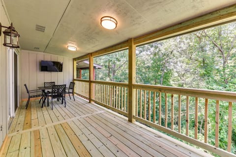 Serene Bella Vista Getaway Near Trails! House in Bella Vista