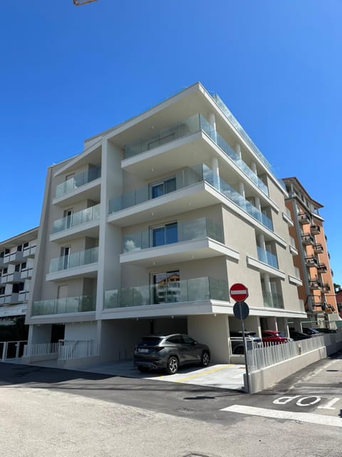 Property building, Parking