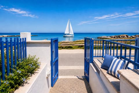 Nearby landmark, Day, Natural landscape, View (from property/room), Balcony/Terrace, Sea view