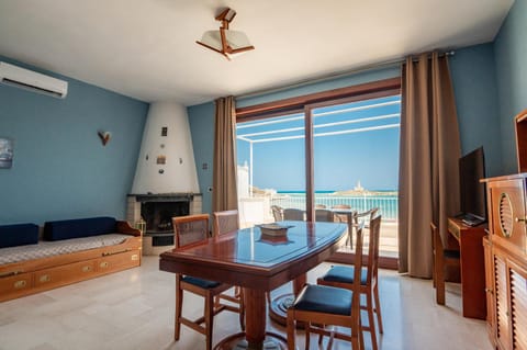 Bed, Solarium, TV and multimedia, Balcony/Terrace, Dining area, air conditioner