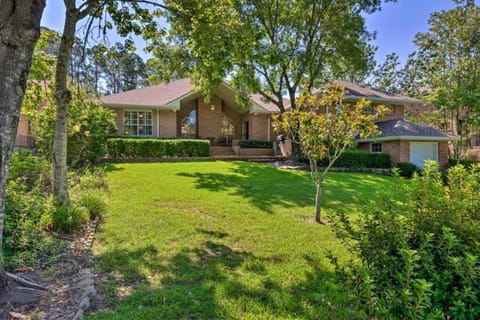 16th and Golden in Diamondhead House in Diamondhead