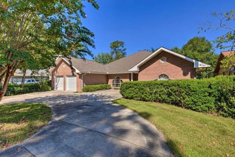 16th and Golden in Diamondhead House in Diamondhead