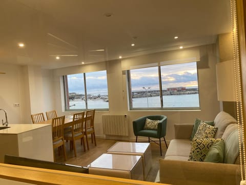 Apartamento en Primera Línea del Mar Apartment in Viana do Castelo District, Portugal