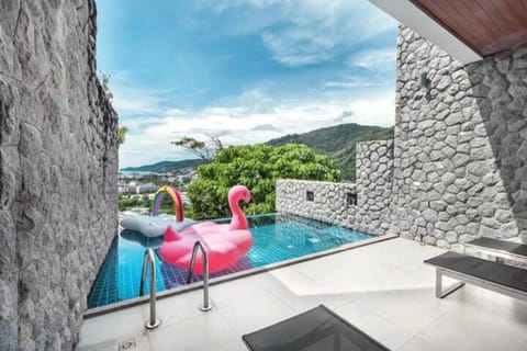 Day, Natural landscape, Pool view, Swimming pool, sunbed