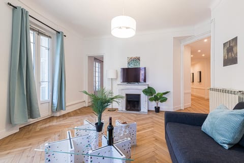 TV and multimedia, Living room