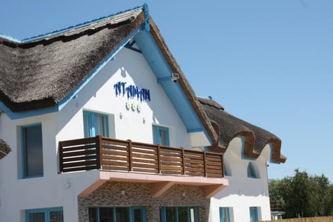 Property building, Day