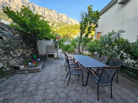 Patio, Natural landscape, Mountain view