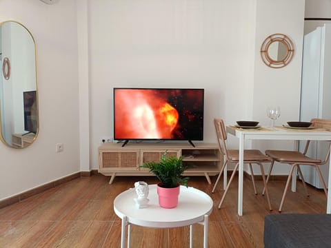 TV and multimedia, Dining area, hair dresser