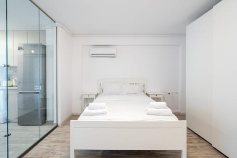 Bed, Bedroom, wardrobe