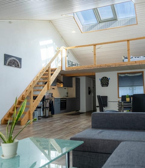 Living room, Bedroom, kitchen