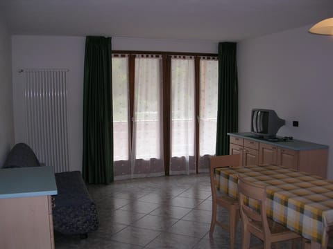 Casa Costa del Sol Apartment in Molveno