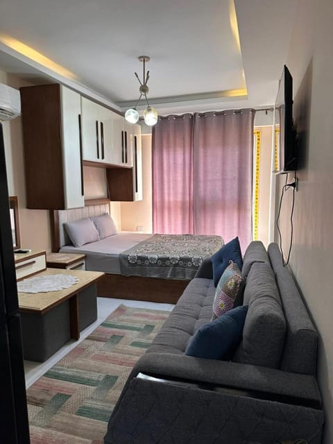 Bedroom, wardrobe