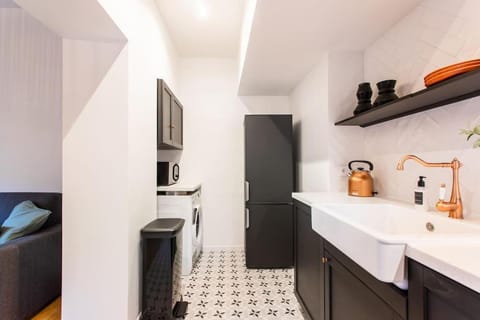 Luxuous loft in the jourdains'village-Imhost Apartment in Paris