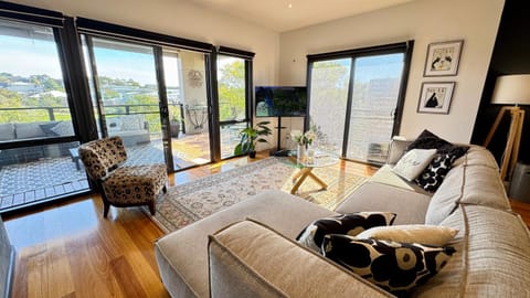 View (from property/room), View (from property/room), Lake view, Lake view