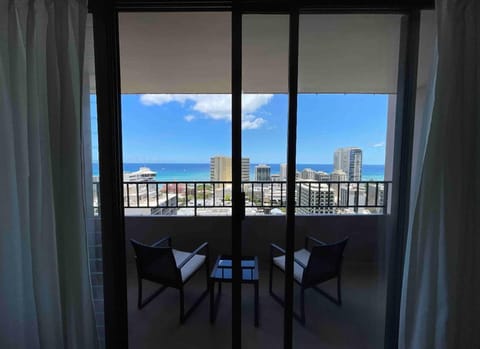 View (from property/room), Balcony/Terrace, Sea view